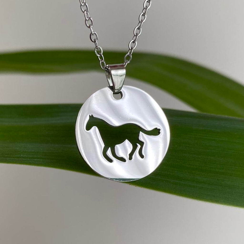 Silver Circle Cutout Horse Pendant Chain Necklace - Image 2