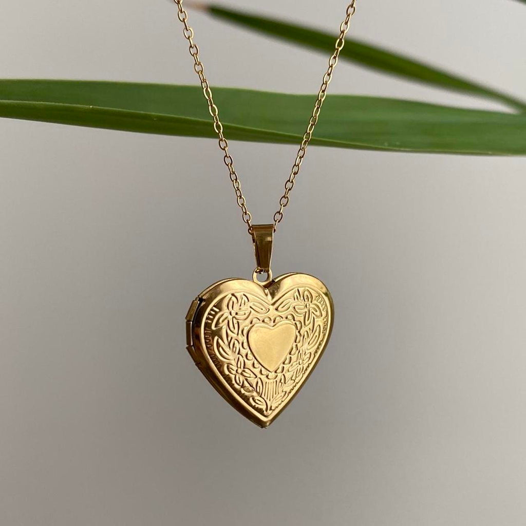 Large Size Heart Locket Pendant Chain Necklace See - Image 5