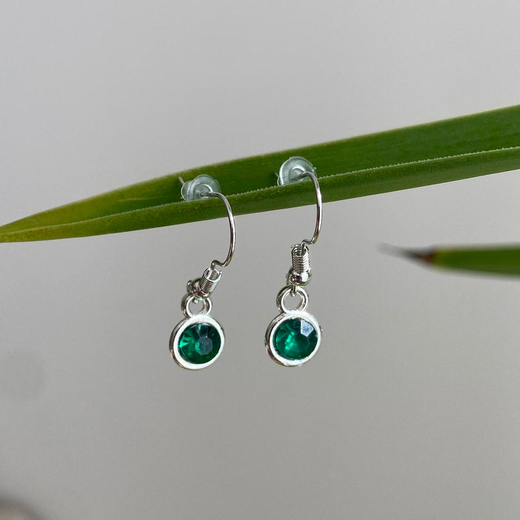Emerald Green Gem Dangle Earrings Silver Accents - Image 5