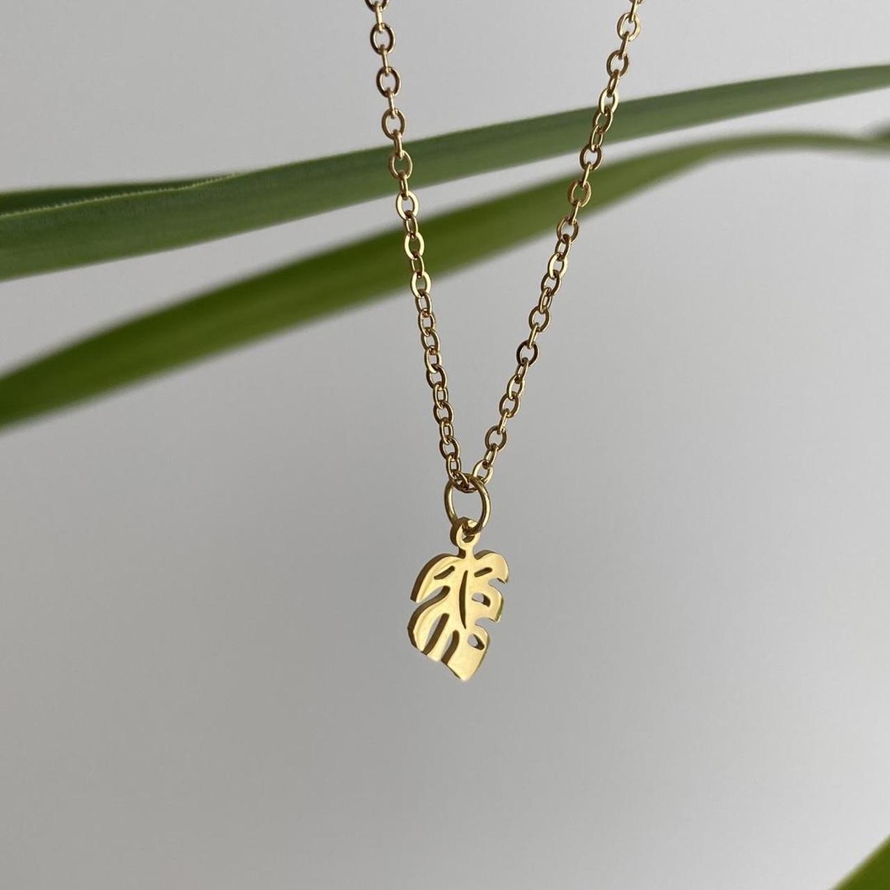 Gold Tropical Palm Tree Leaf Pendant Chain Necklace - Image 6