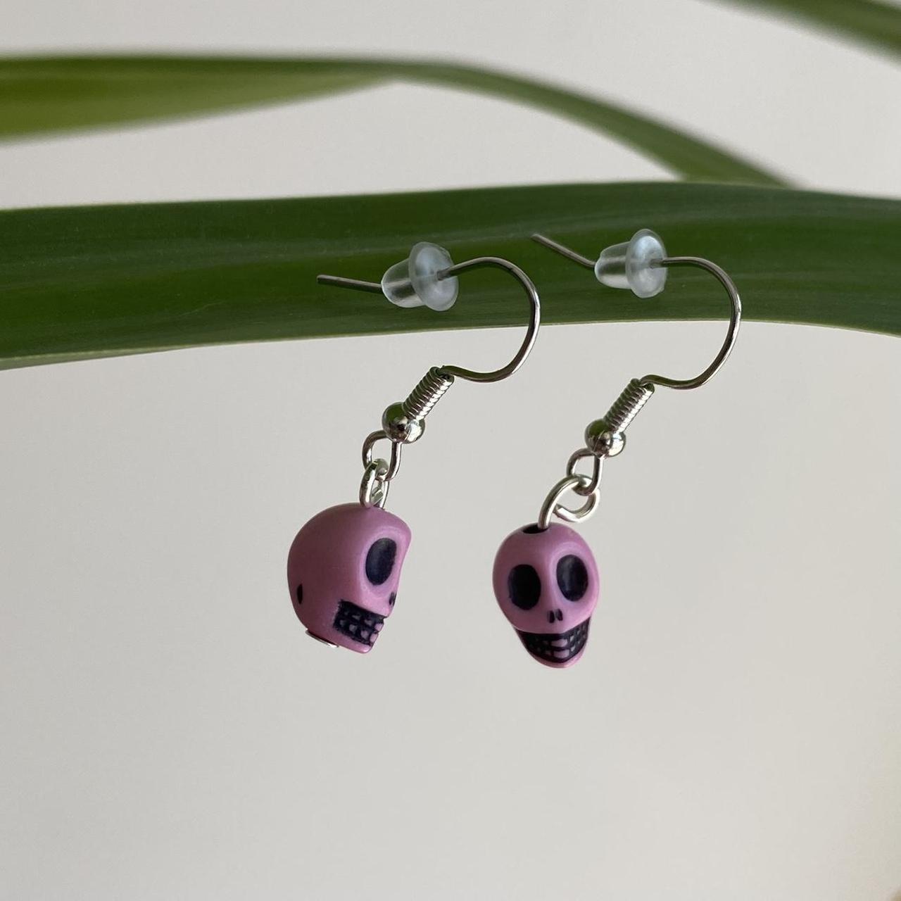 Cinco De Mayo Light Pink And Black Skull Dangle - Image 2