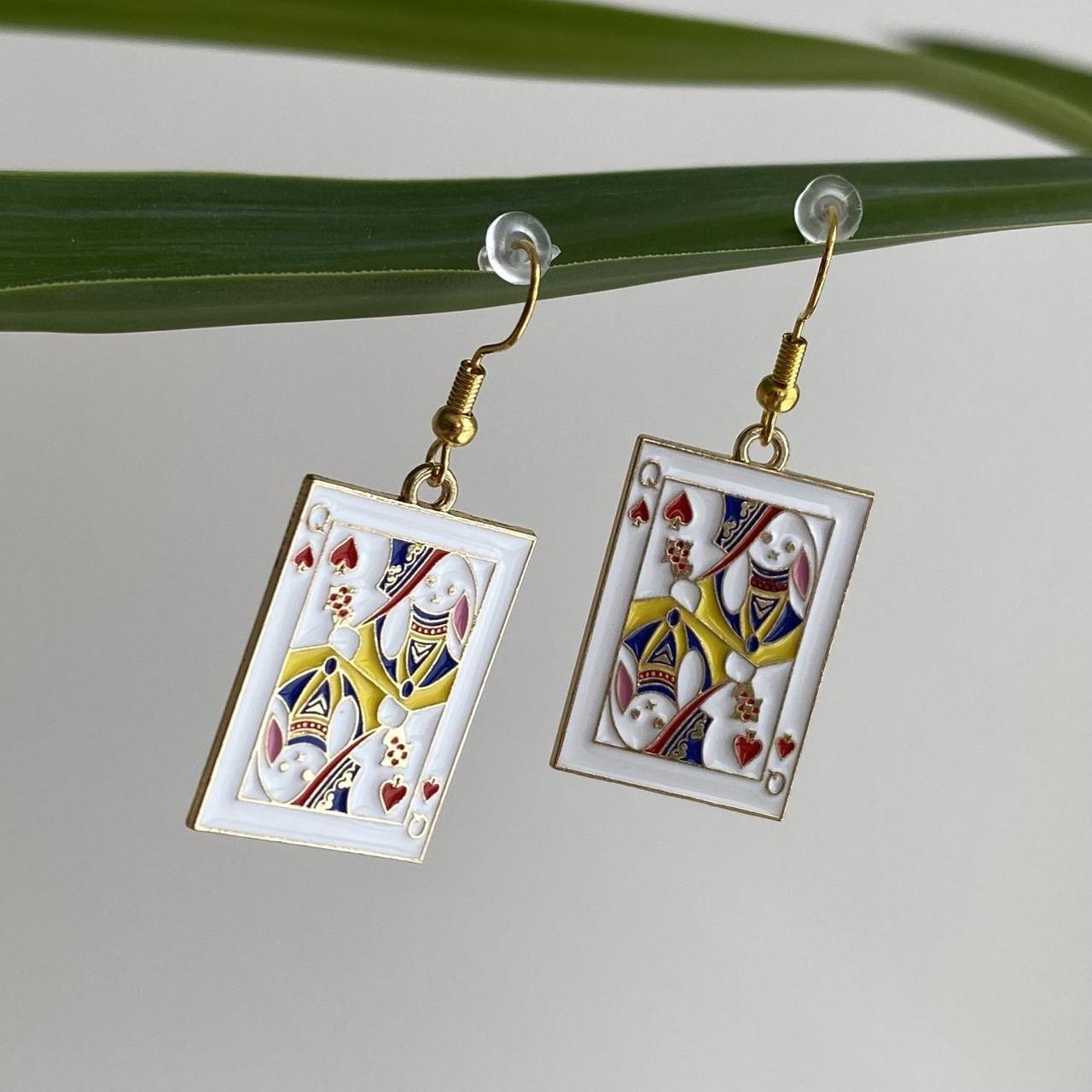 Bunny Rabbit Queen Of Spades Poker Playing Cards - Image 3