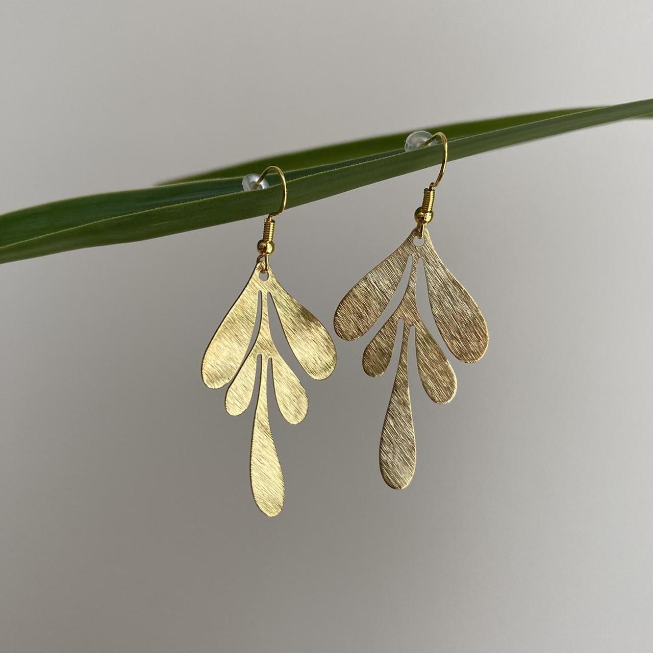 Gold Dripping Leaf Dangle Earrings Hand Made - Image 2