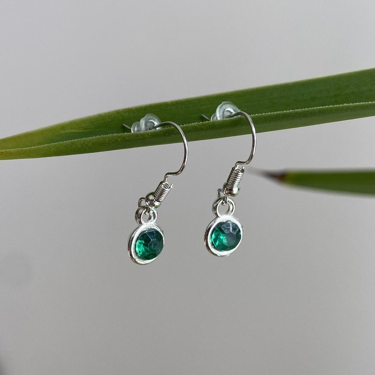 Emerald Green Gem Dangle Earrings Silver Accents