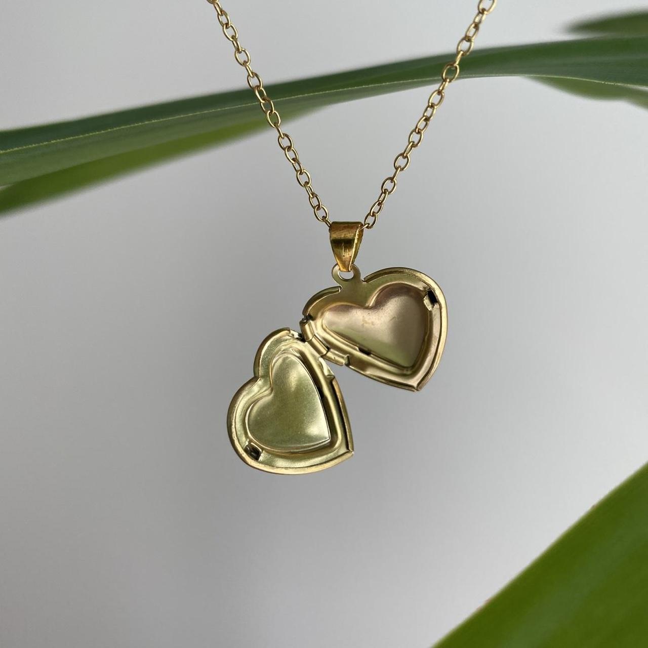 Medium Size Heart Locket Pendant Chain Necklace - Image 6