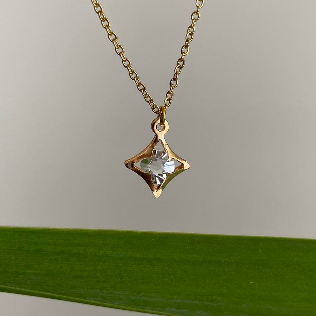 Diamond Gold Pendant Chain Necklace 18 Karat Gold - Image 6