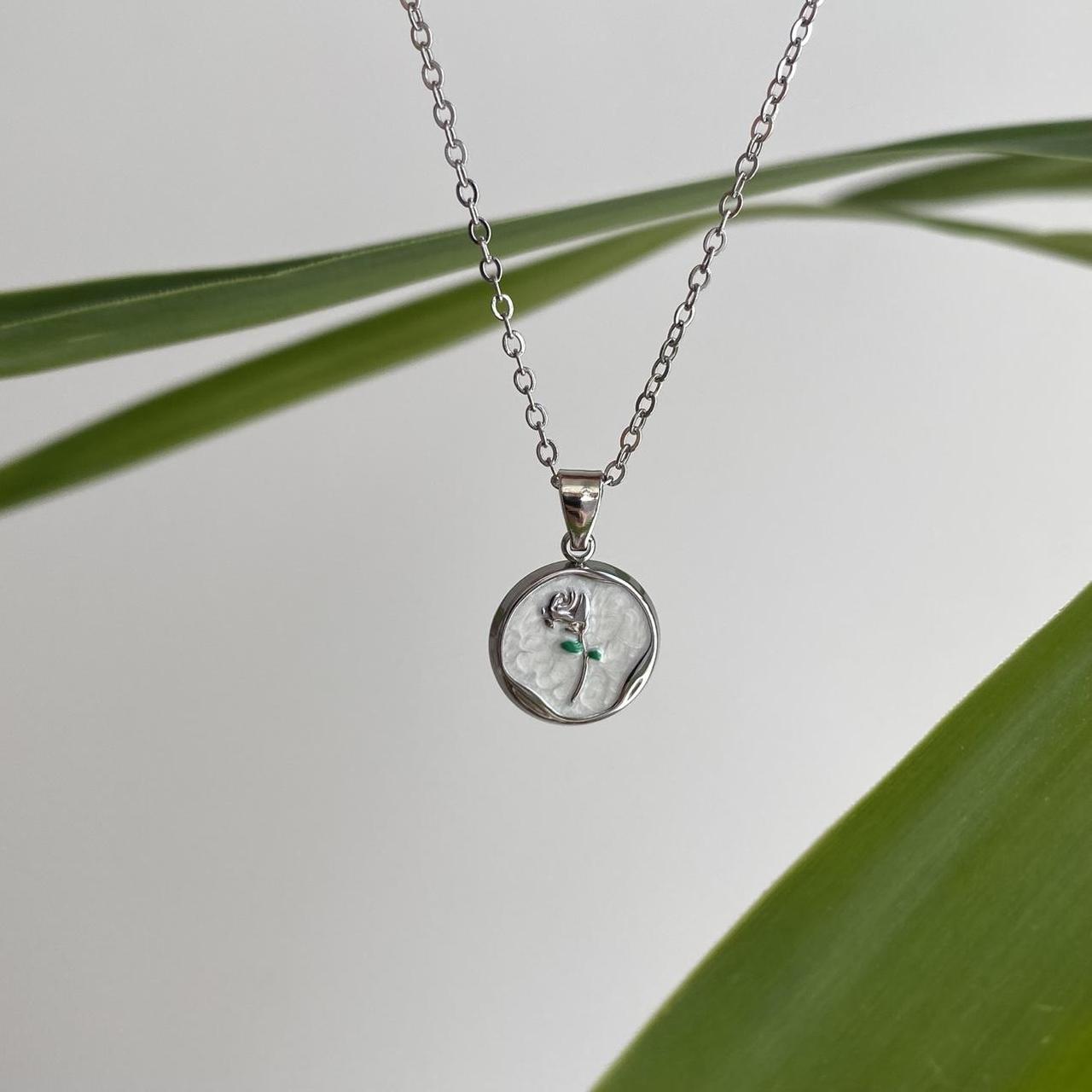 White Enamel Rose In Circle Pendant Chain Necklace - Image 2