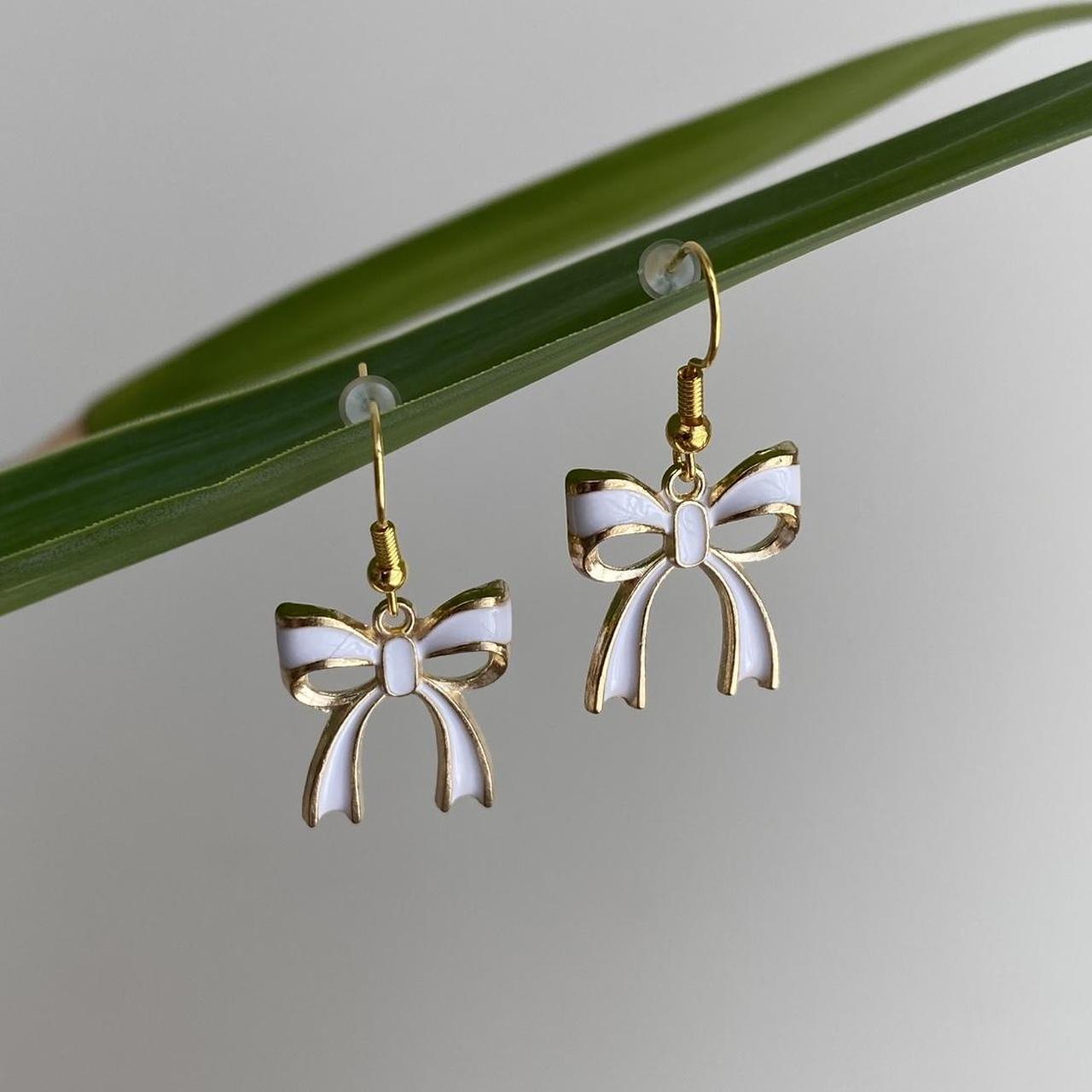 White Ribbon Bow Dangle Earrings With Gold - Image 3