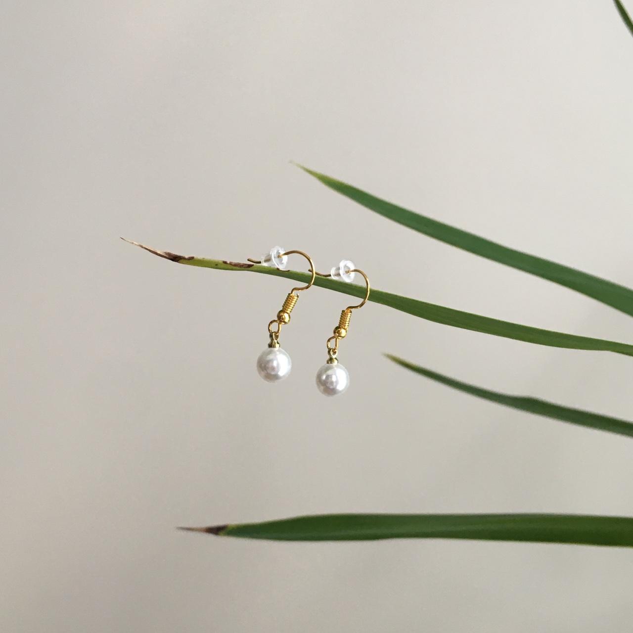 Pearl Dangle Earrings Hand Made Pendant Dangle - Image 4