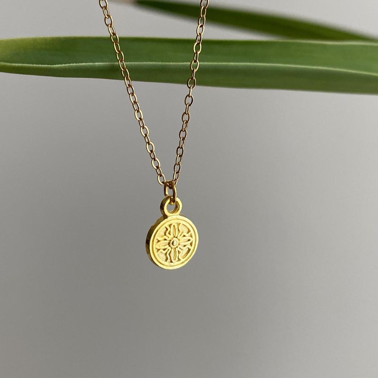 Gold Flower Cross Circle Pendant Chain Necklace - Image 3