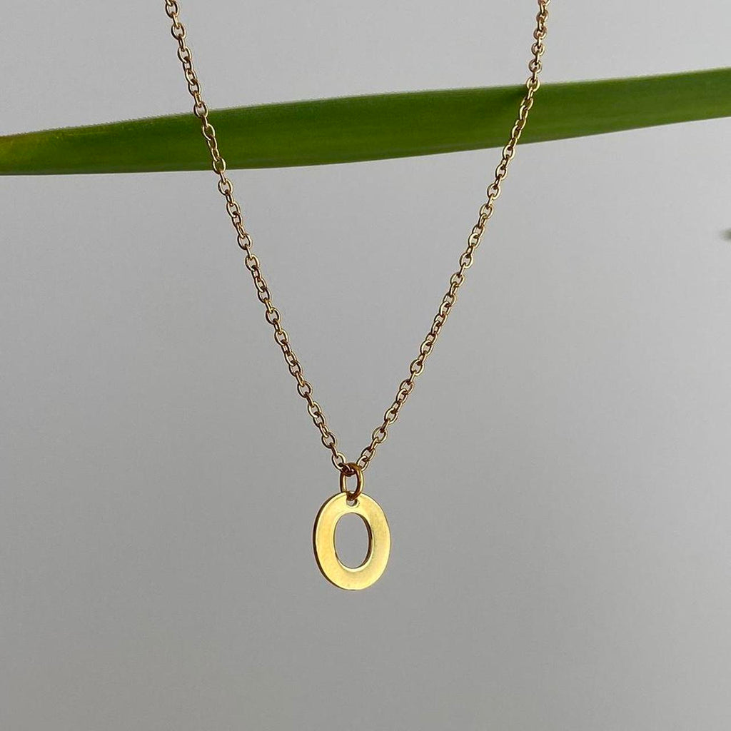 Gold Letter O Initial Pendant Chain Necklace 18