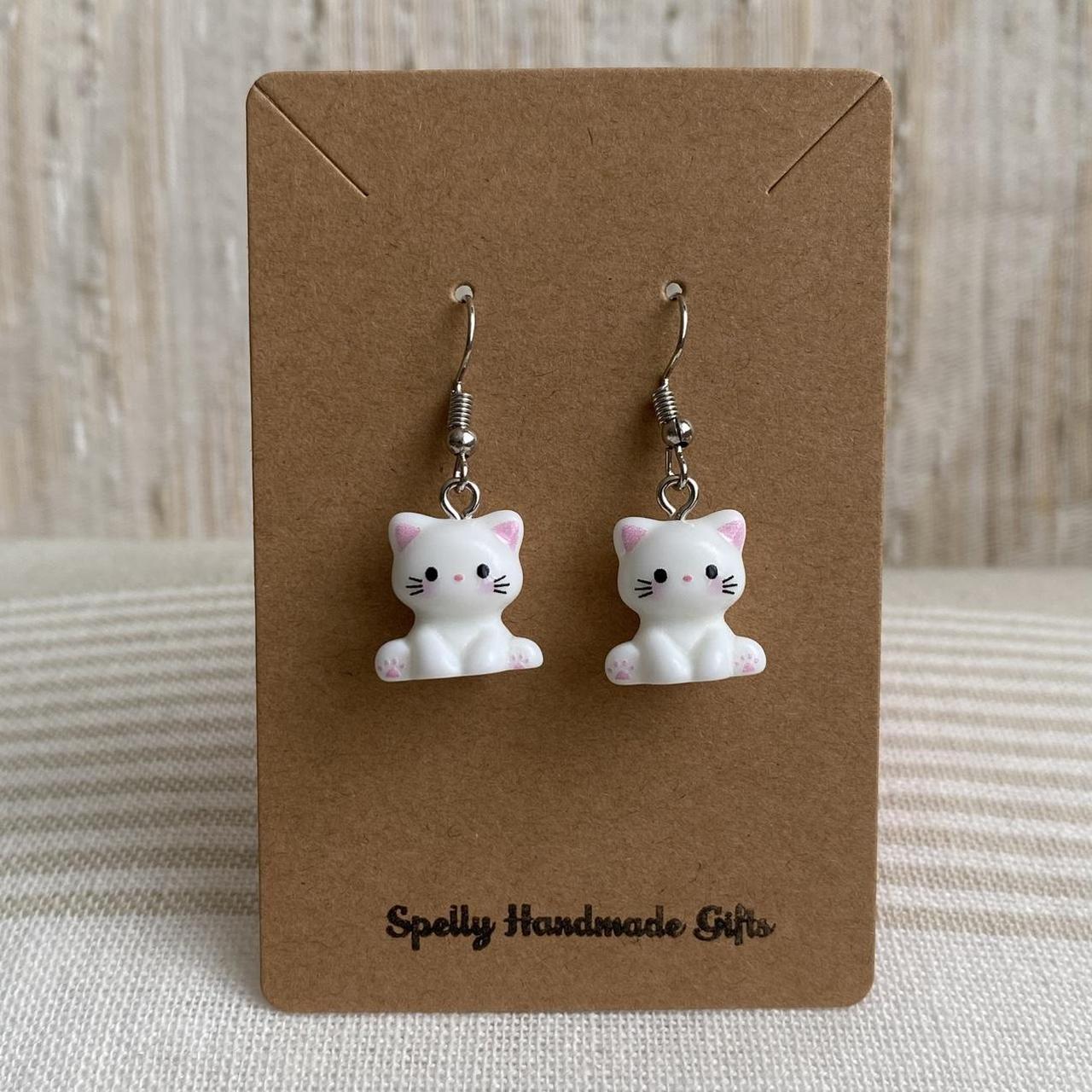 Cute White Kitten Dangle Earrings With Silver - Image 5