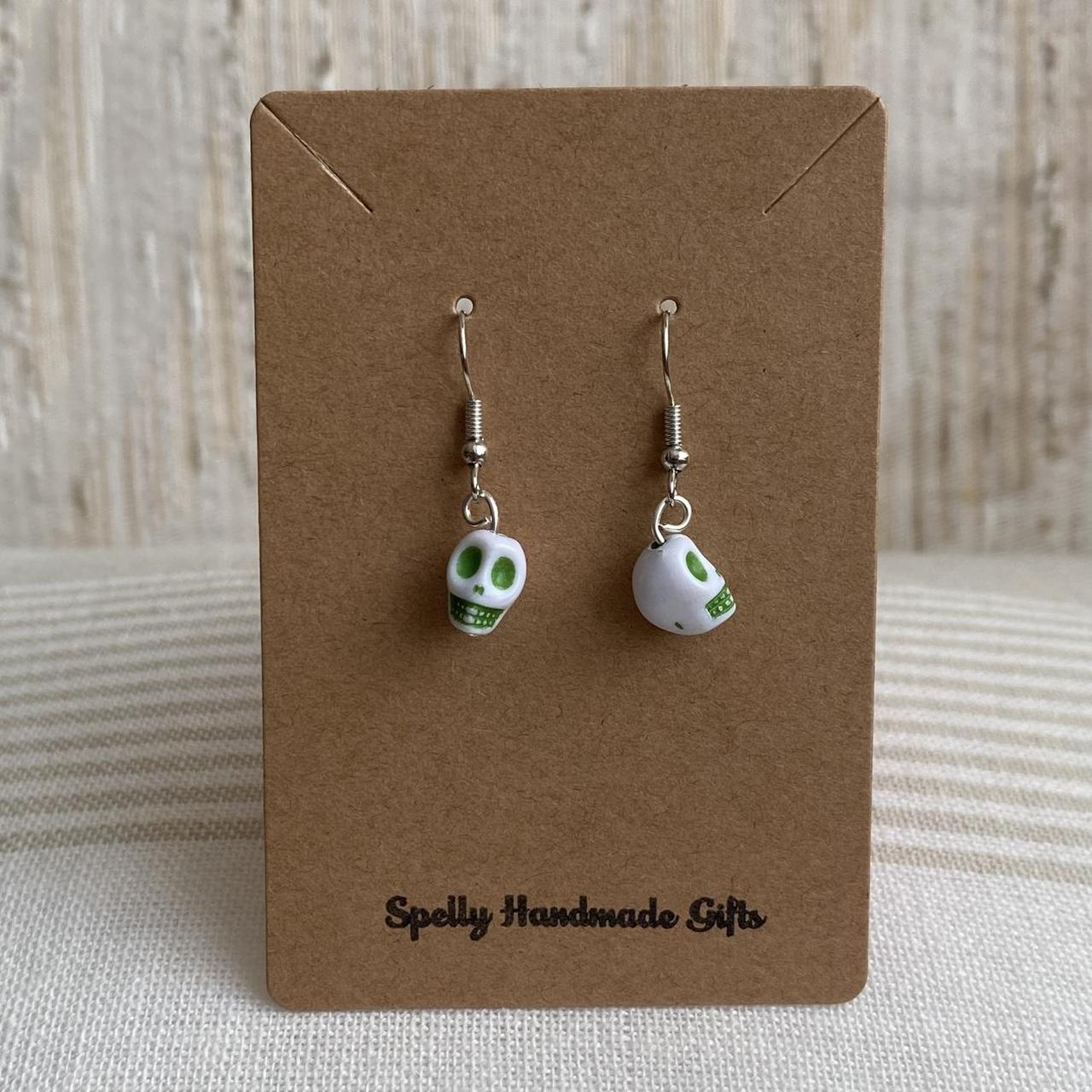Cinco De Mayo White And Green Skull Dangle Earrings - Image 3