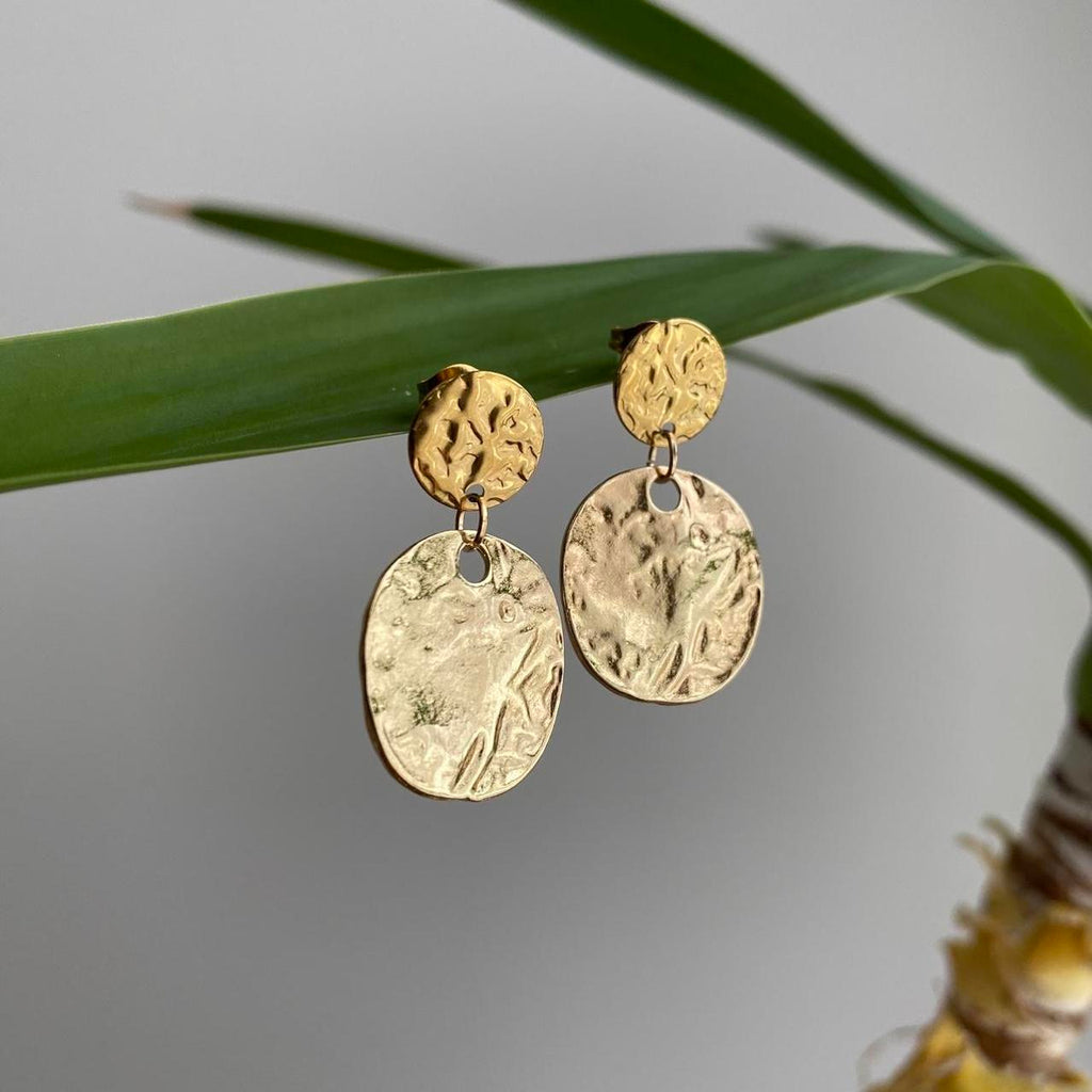 Large Hammered Circle Gold Dangle Stud Earrings - Image 4