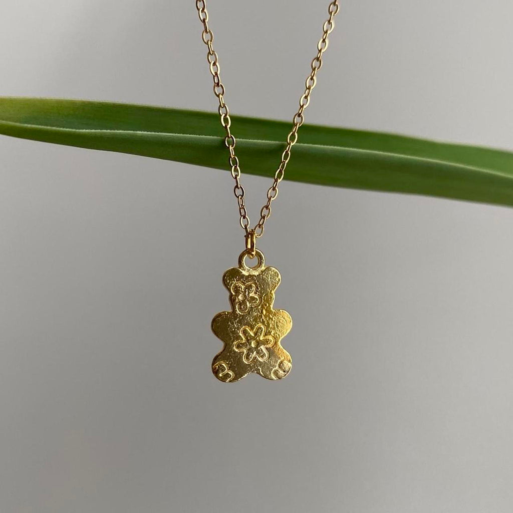 Gold Flower Power Teddy Bear Pendant Chain Necklace - Image 3