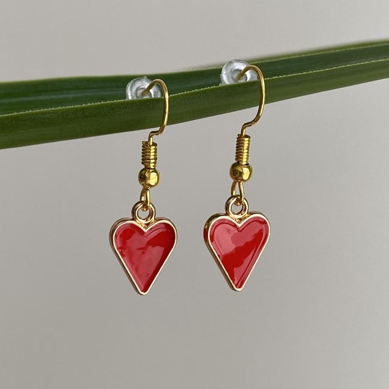Red Hearts Symbol Dangle Earrings With Gold Accents