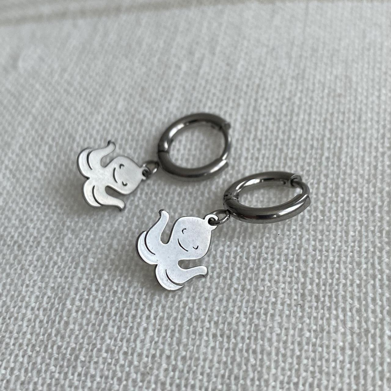 Petite Size Silver Octopus Hoop Earrings 100 - Image 2