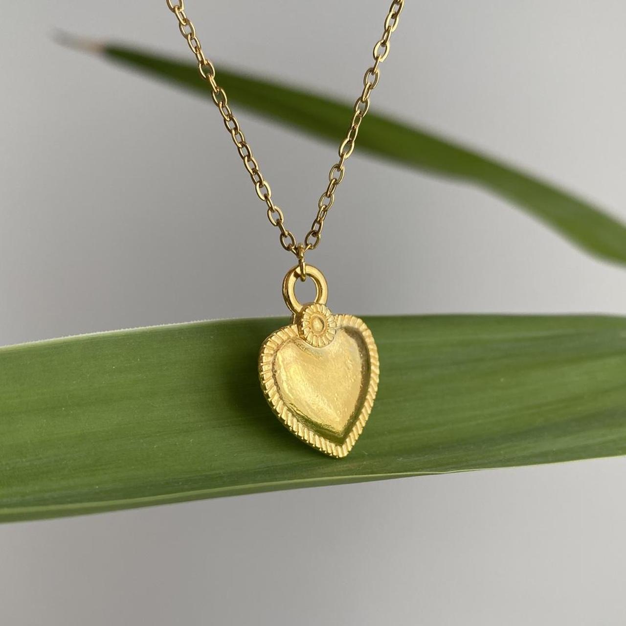 Gold Heart Pendant Chain Necklace 18 Karat Gold