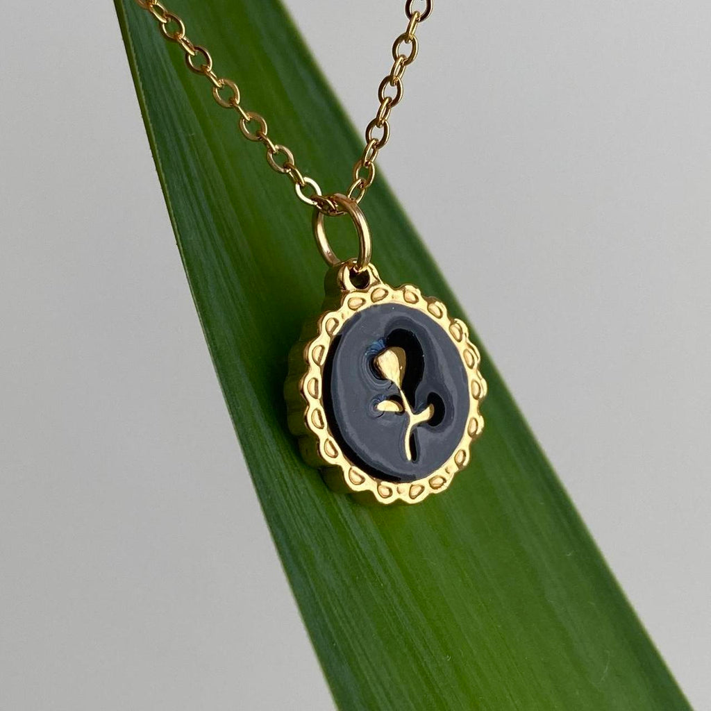 18 Karat Gold Plated Black Enamel Vintage Style Rose - Image 2