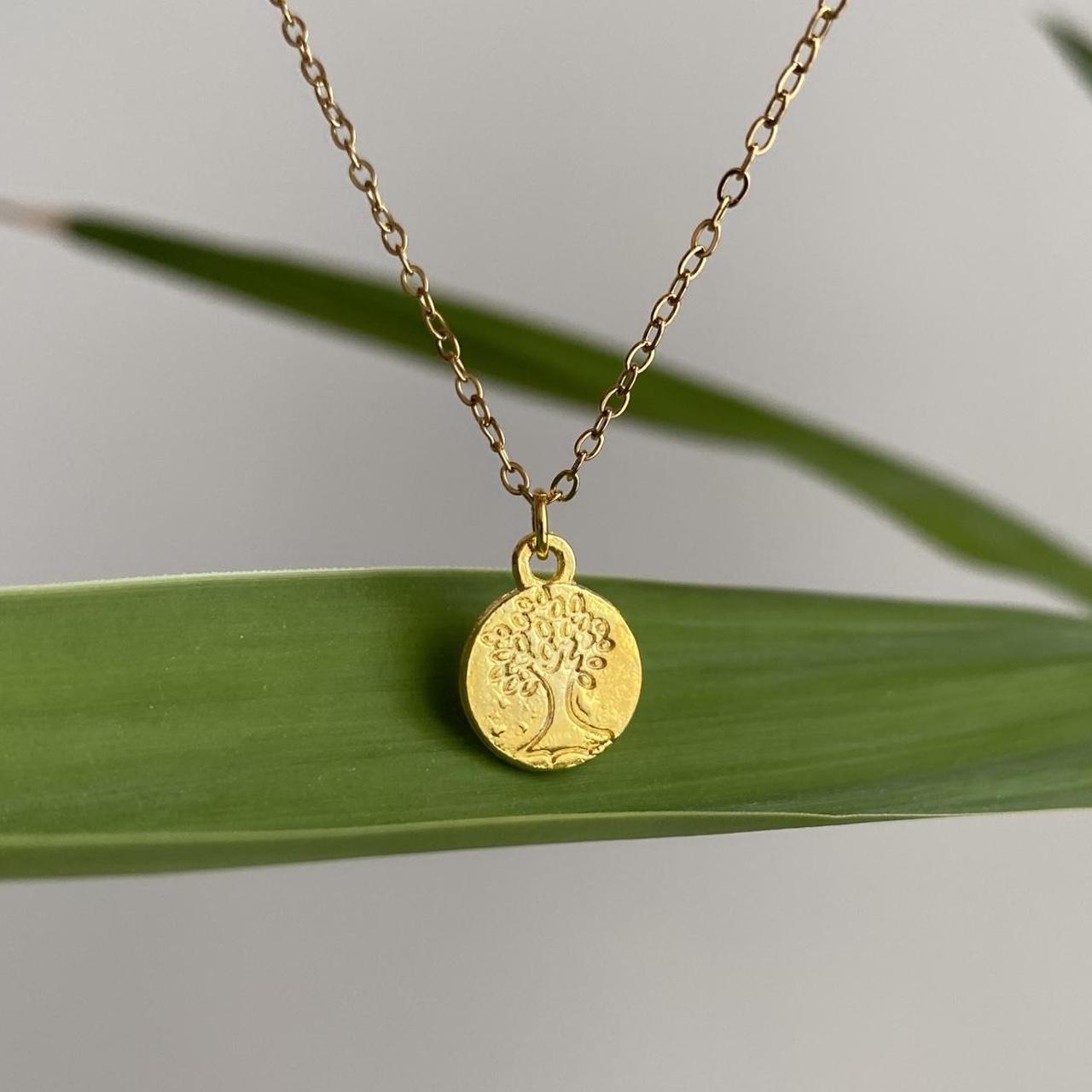 Gold Family Tree Of Life Circle Pendant Chain