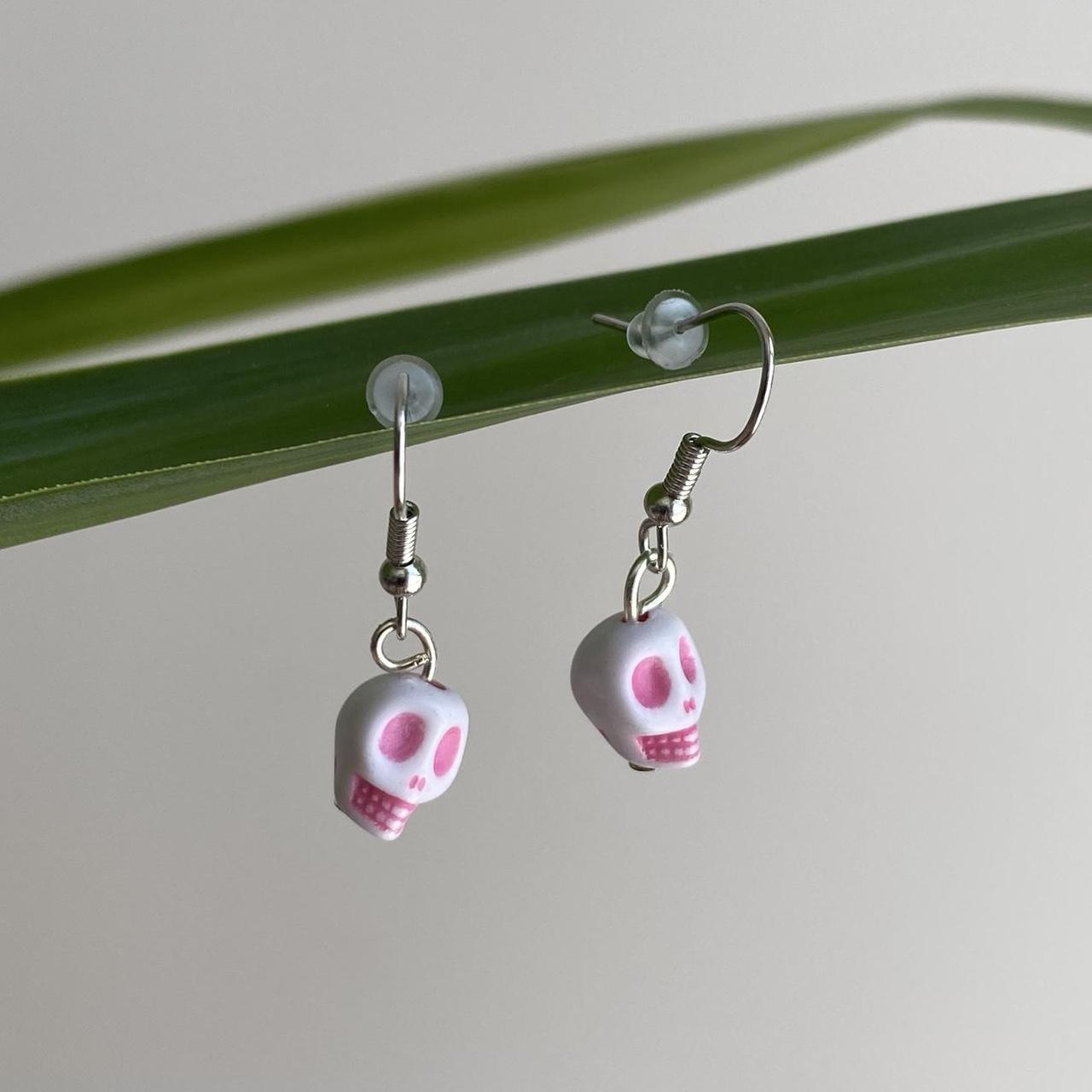 Cinco De Mayo White And Light Pink Skull Dangle - Image 4
