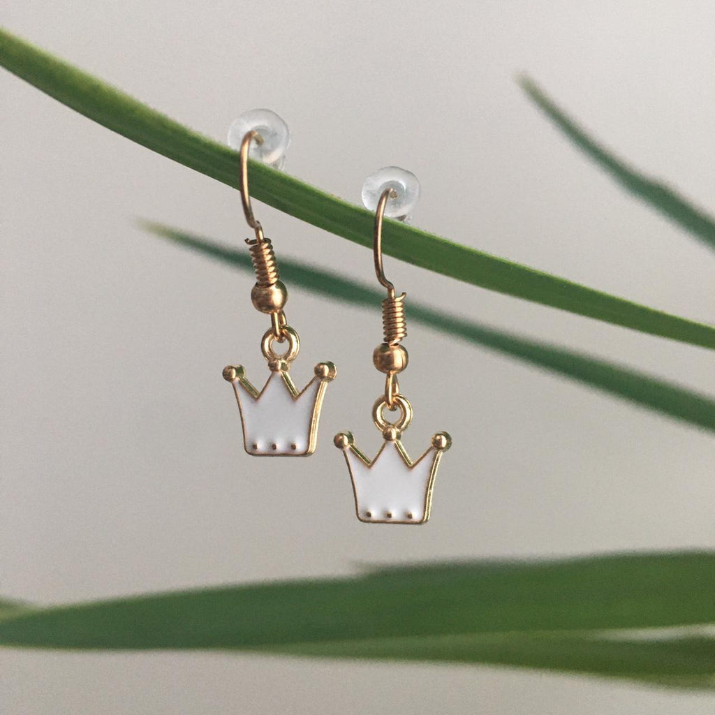 White Royal Crown Dangle Earrings With Gold Accents