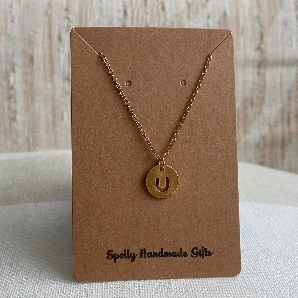 Circle Stamped Gold Letter U Initial Pendant Chain - Image 4
