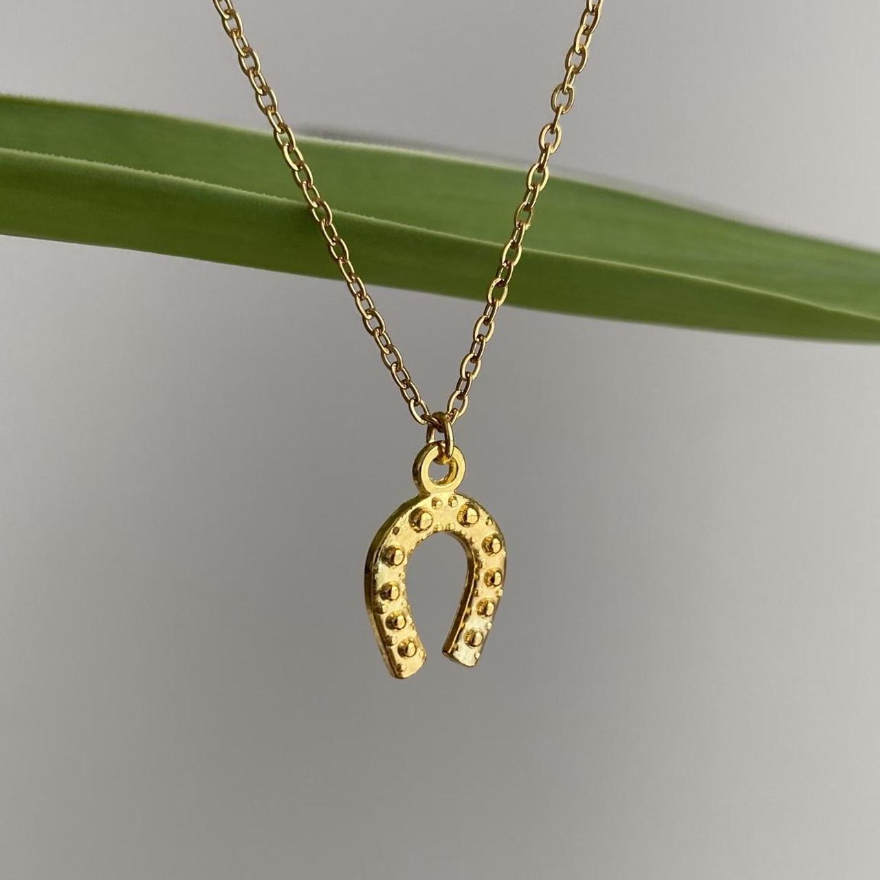 Lucky Gold Horseshoe Pendant Chain Necklace 18 - Image 2