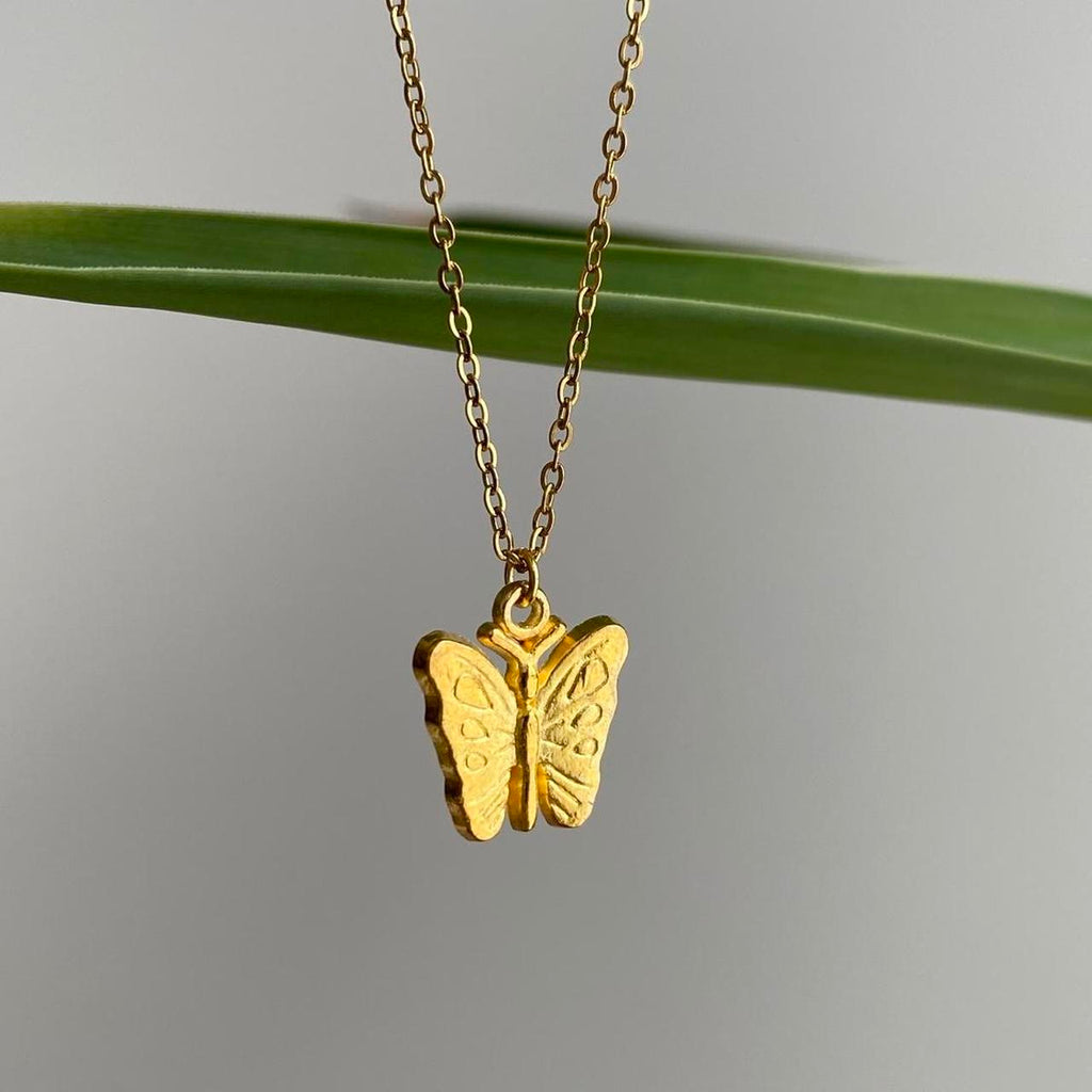 Butterfly Gold Pendant Chain Necklace 18 Karat - Image 2