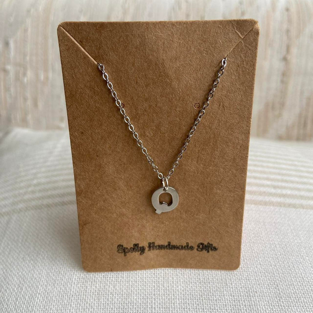 Silver Letter Q Initial Pendant Chain Necklace - Image 3