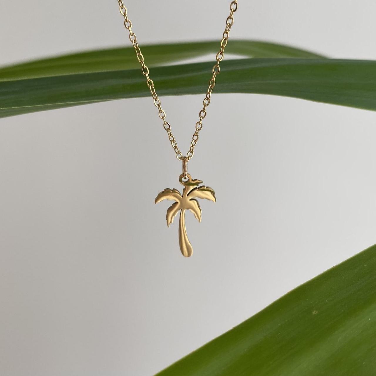 Tropical Gold Palm Tree Pendant Chain Necklace - Image 2