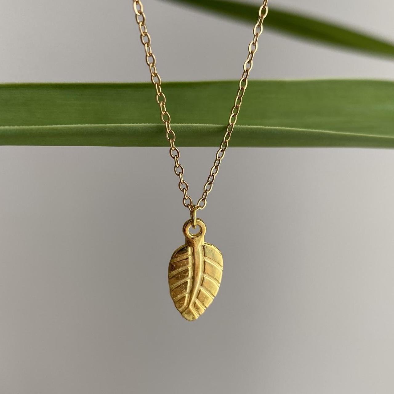Gold Leaf Pendant Chain Necklace 18 Karat Gold - Image 2