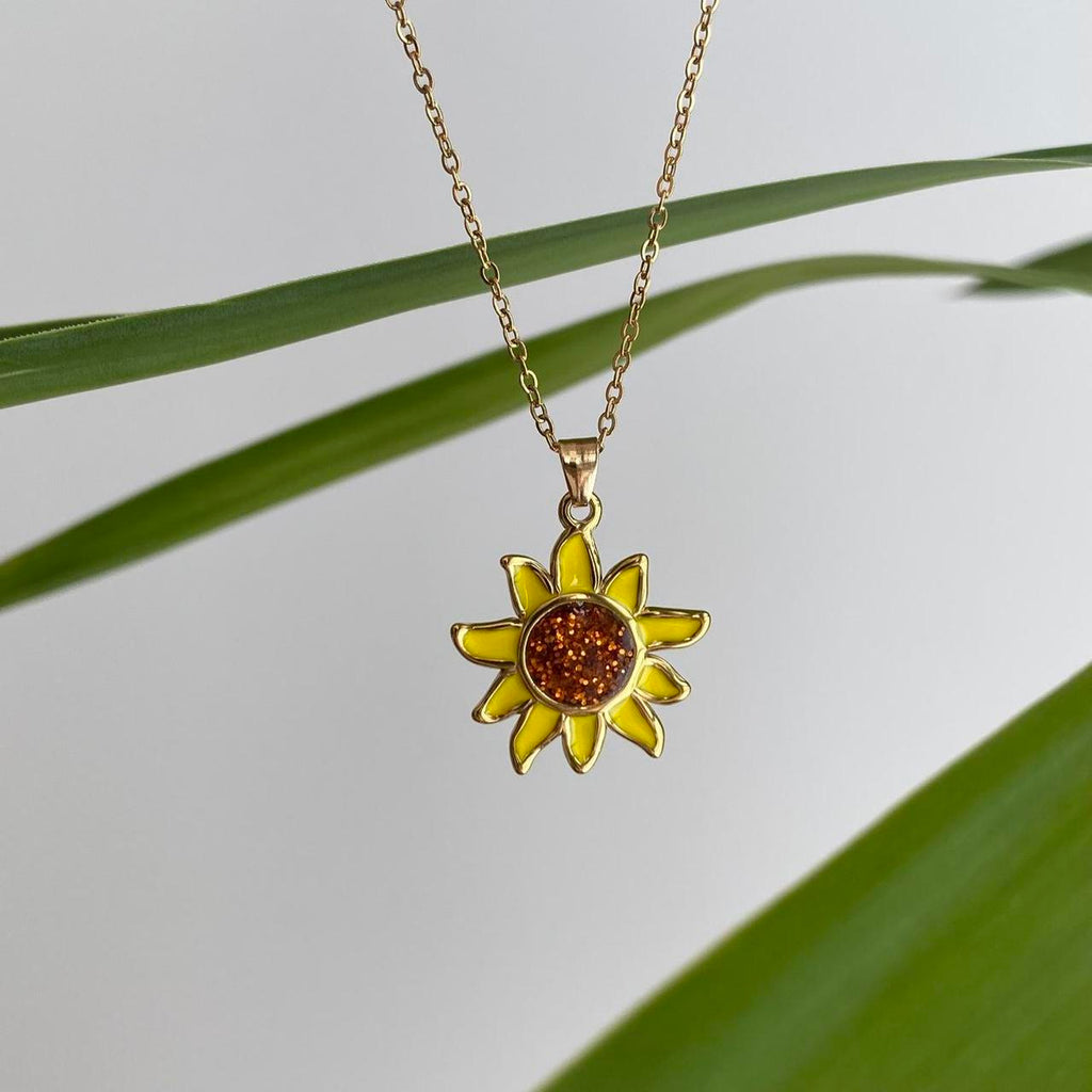 Yellow Sunflower Pendant Chain Necklace With Gold - Image 2