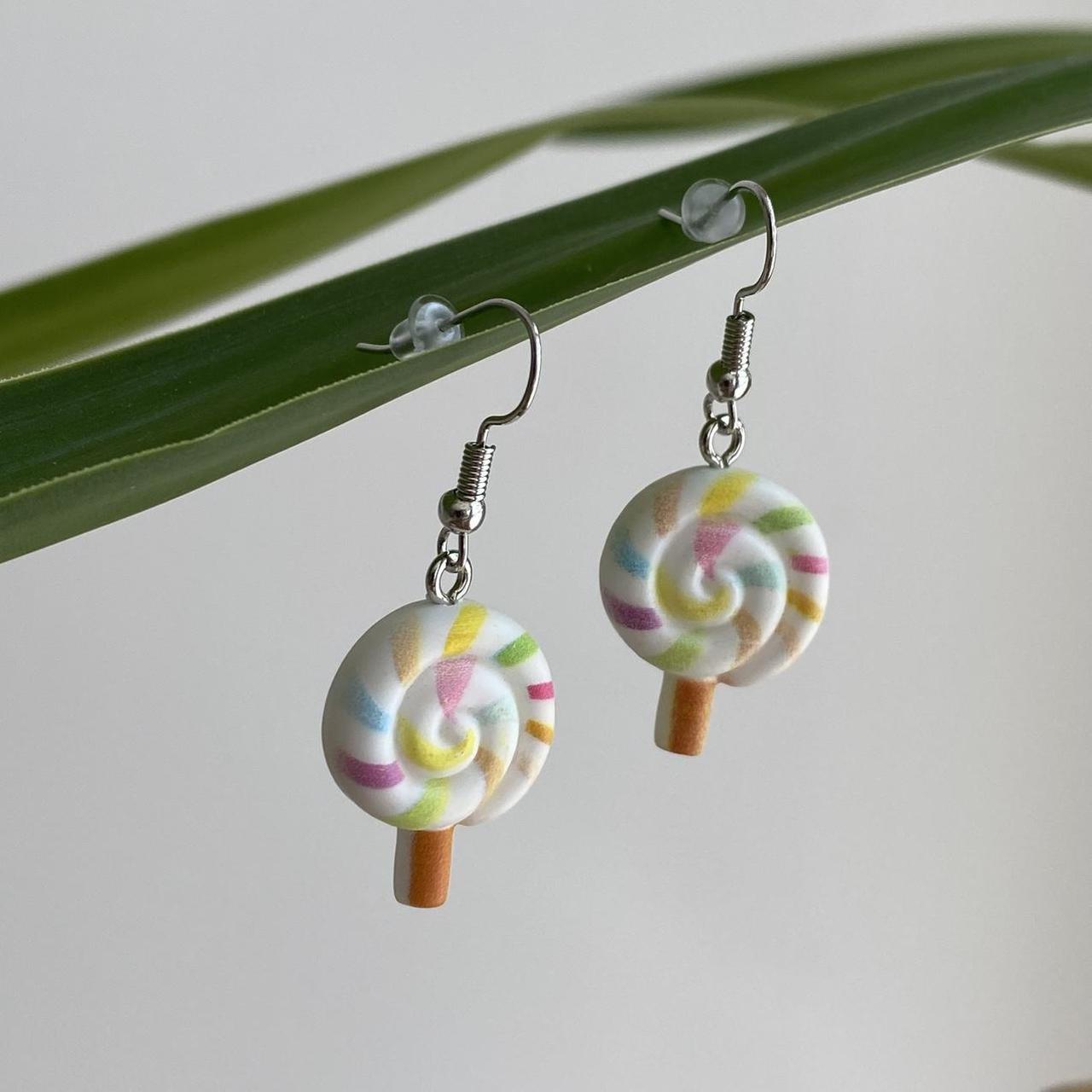 Vanilla White Swirly Lollipop Dangle Earrings With - Image 3