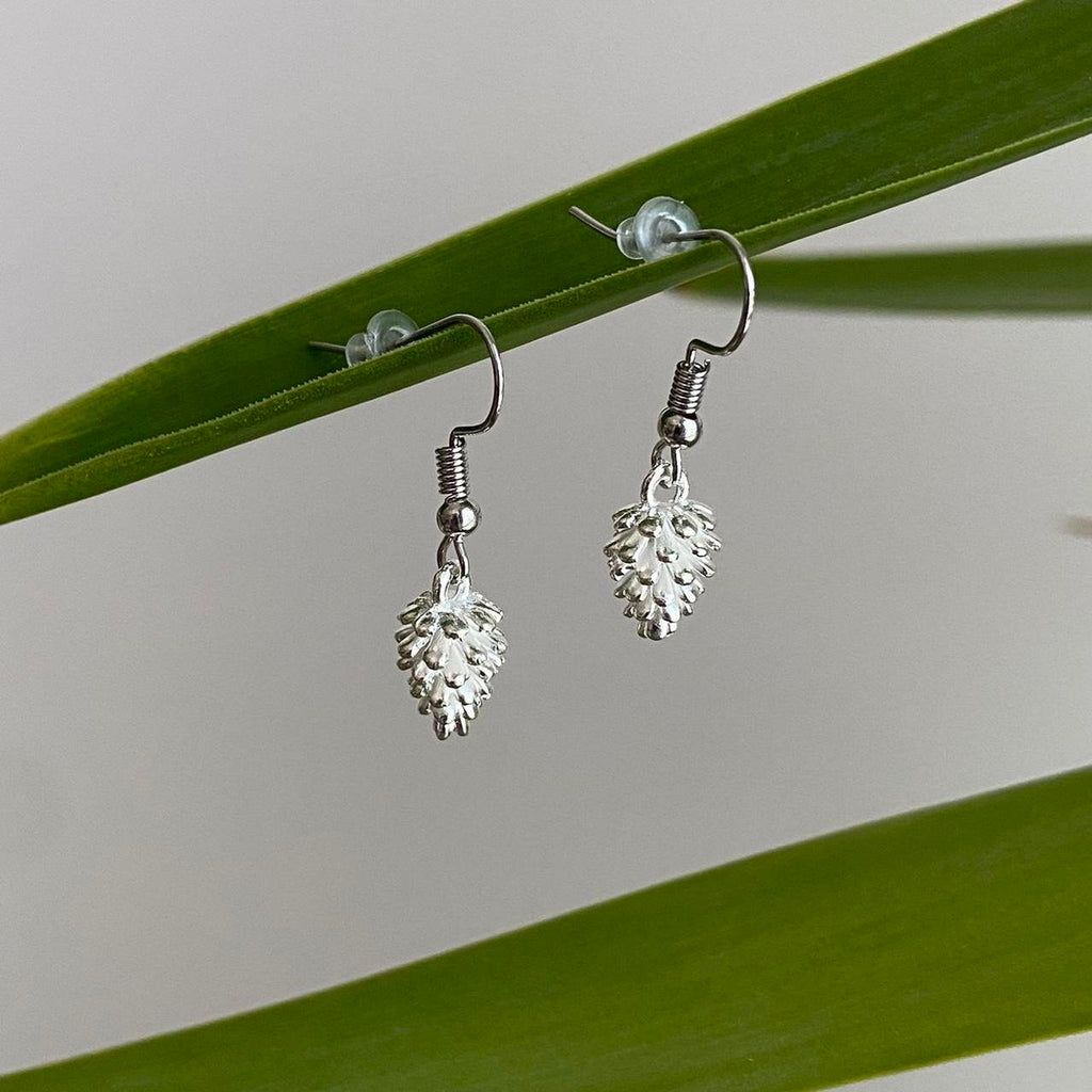 White And Silver Pinecone Dangle Earrings Also - Image 2