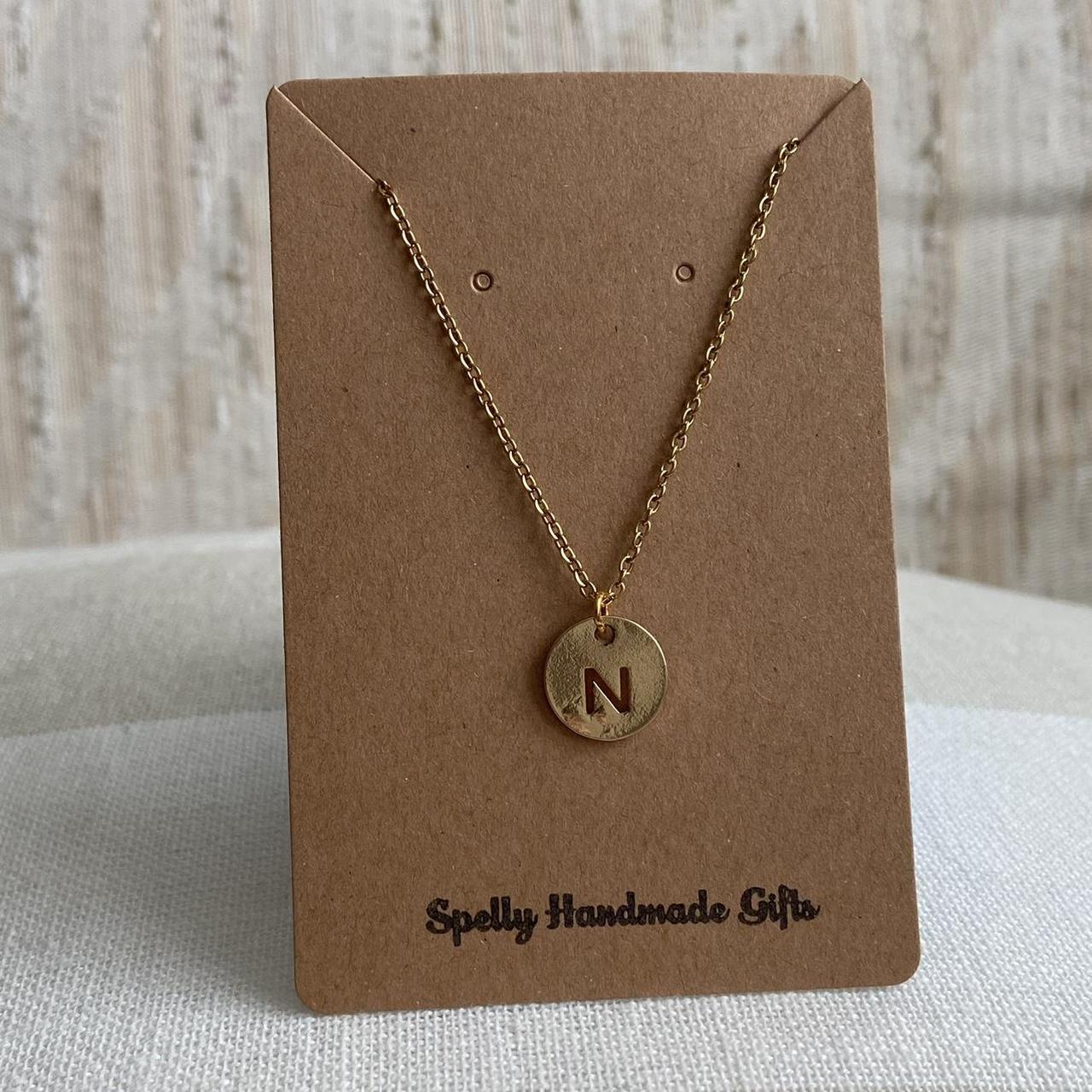 Circle Stamped Gold Letter N Initial Pendant Chain - Image 4